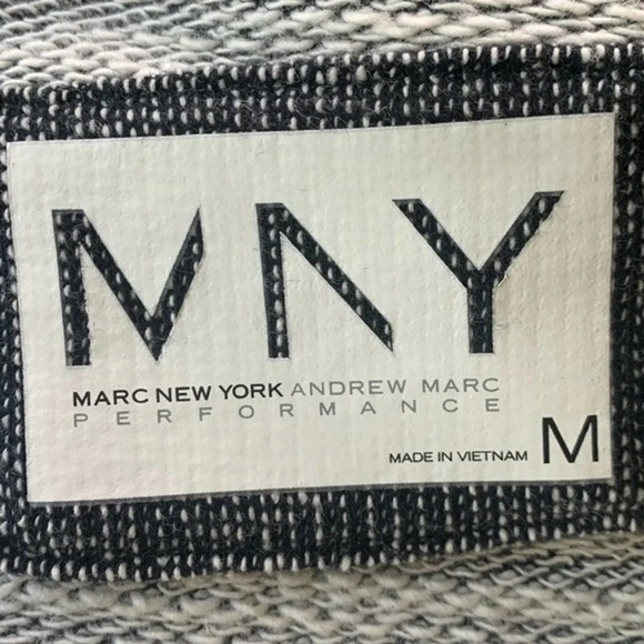 MNY MARC NEW YORK | Layered Shirt Tail Long Sleeve - Picture 6 of 7